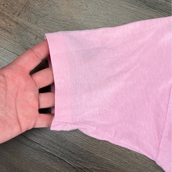 Vintage 80s Sneakers San Diego CA Palm Tree Graphic Tee Pink Sz Small 34-36 - Picture 7 of 7